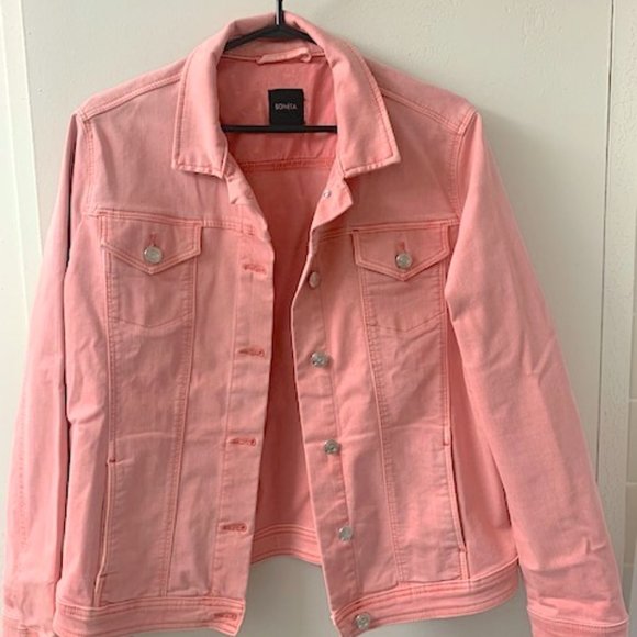 Women Pink Jacket - Picture 2 of 3